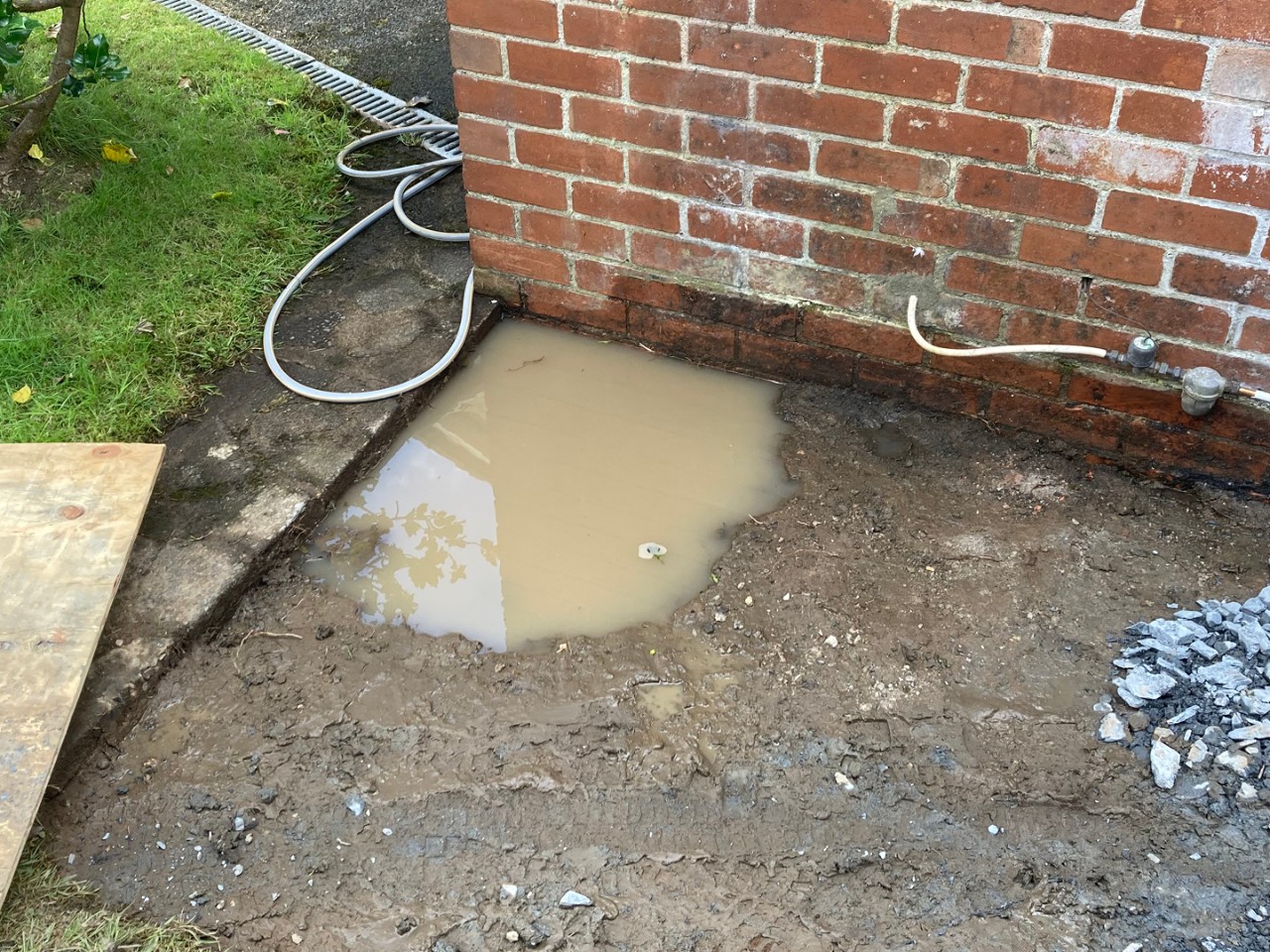 Domestic Oil Tank Leak in Belfast Case Studies Kingspan Kingspan GB