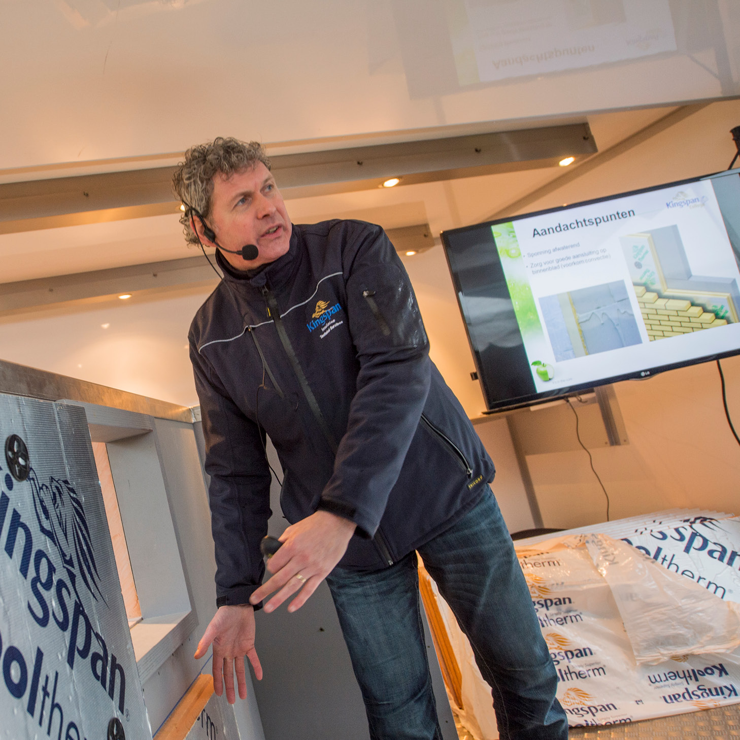 Kingspan College für stets aktuelles Wissen auf dem neuesten Stand Kingspan DE